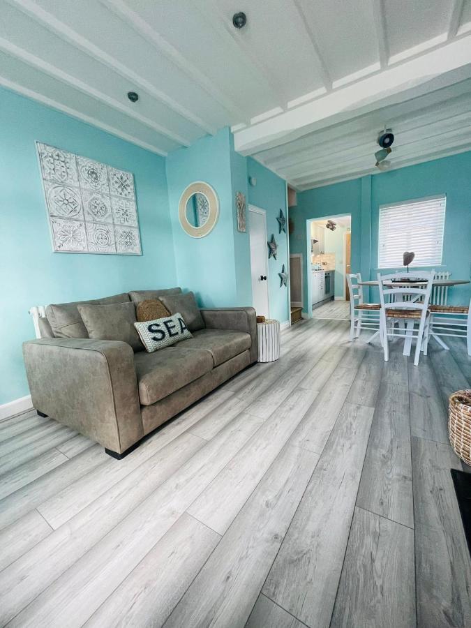 The Rambler'S Rest Cottage, Parkgate, Wirral Parkgate  Exteriér fotografie
